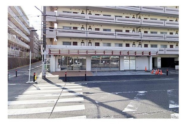 十日市場（44.84坪）の店舗物件画像 外観・内観1