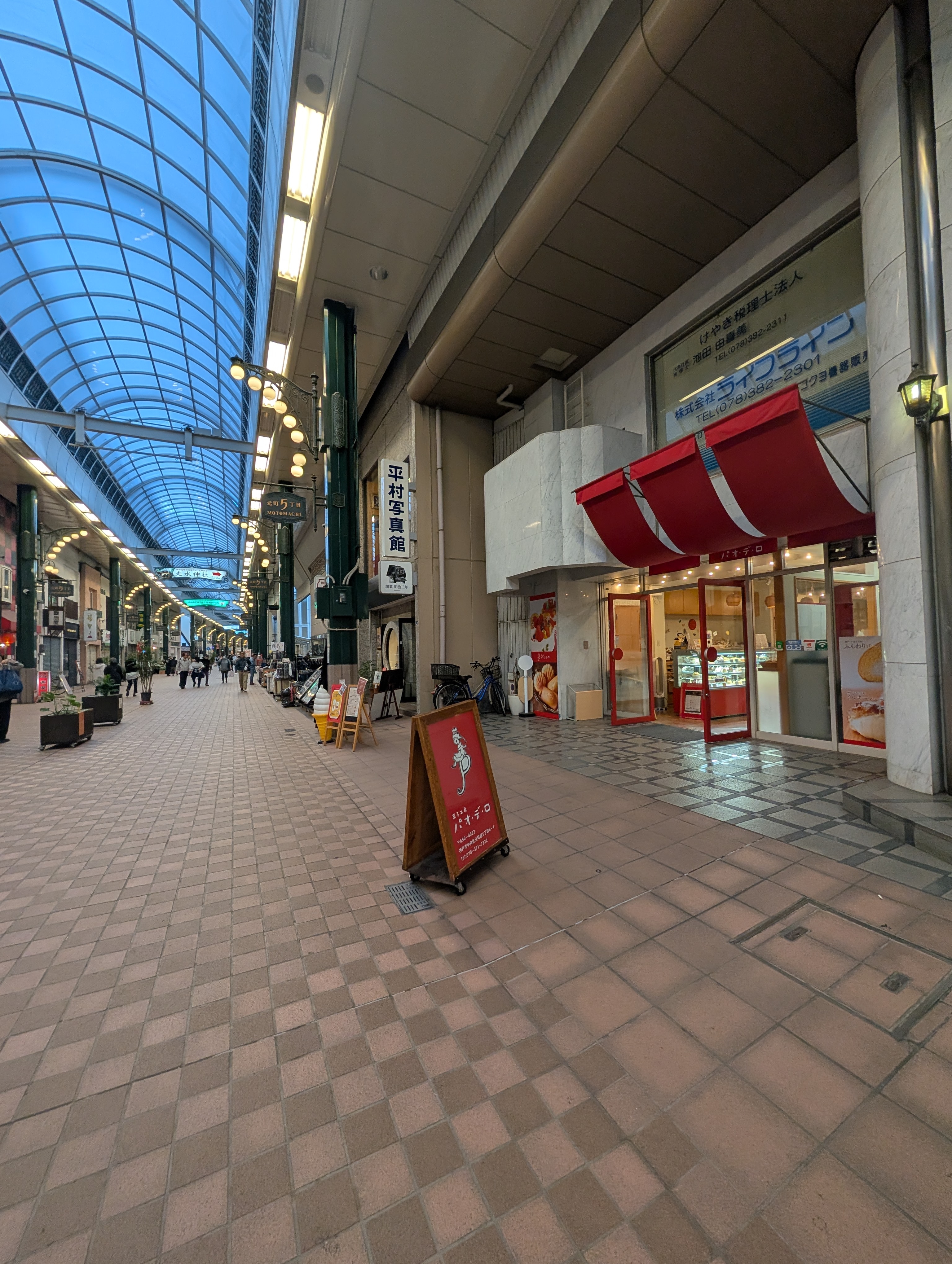 元町（58.88坪）の店舗物件画像 外観・内観1