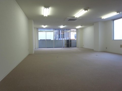 三ノ宮（20.32坪）の店舗物件画像 外観・内観1