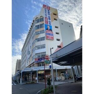 尾張一宮（18.64坪）の店舗物件画像 外観・内観1