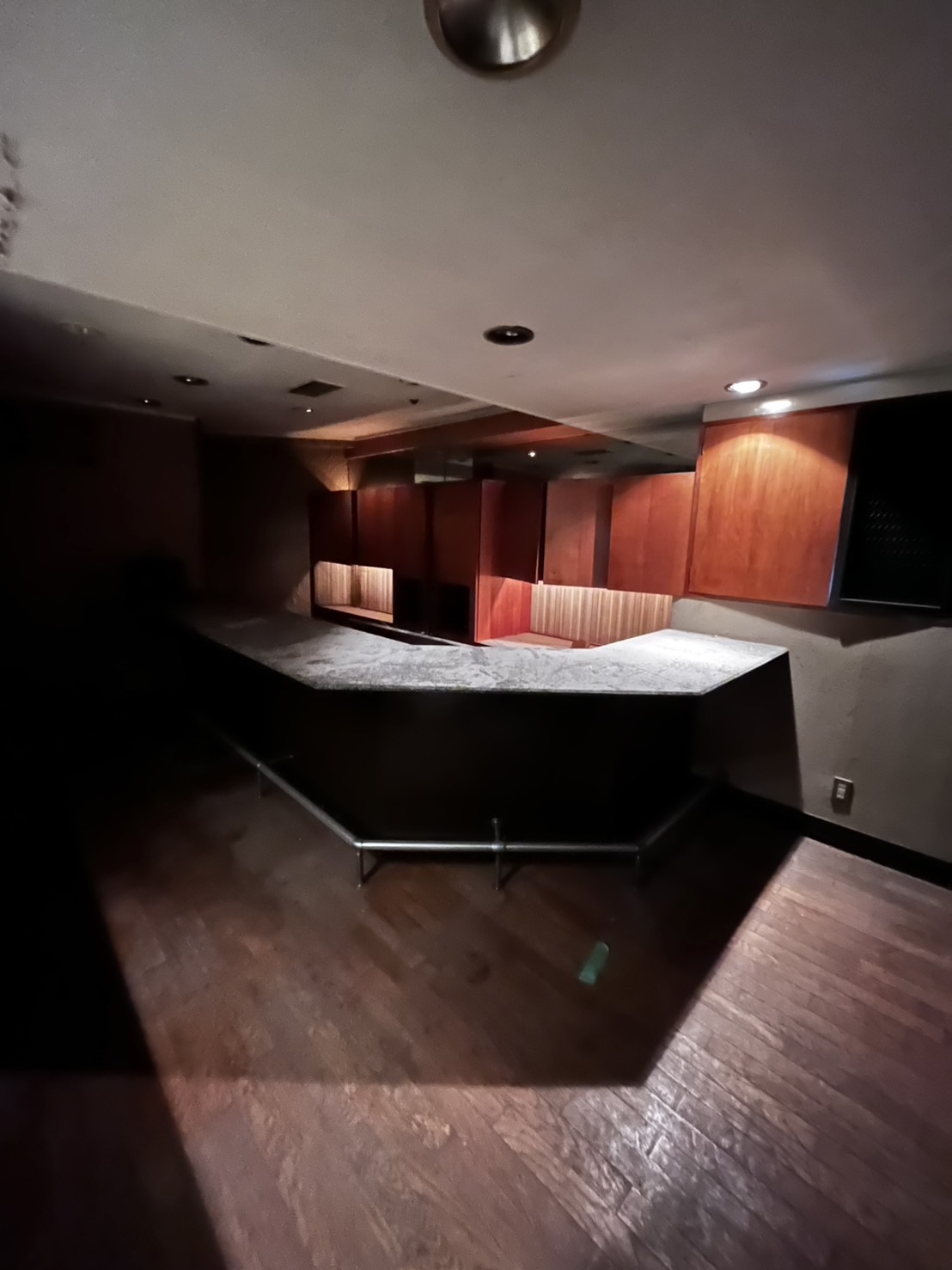 長堀橋（28.61坪）の店舗物件画像 外観・内観1