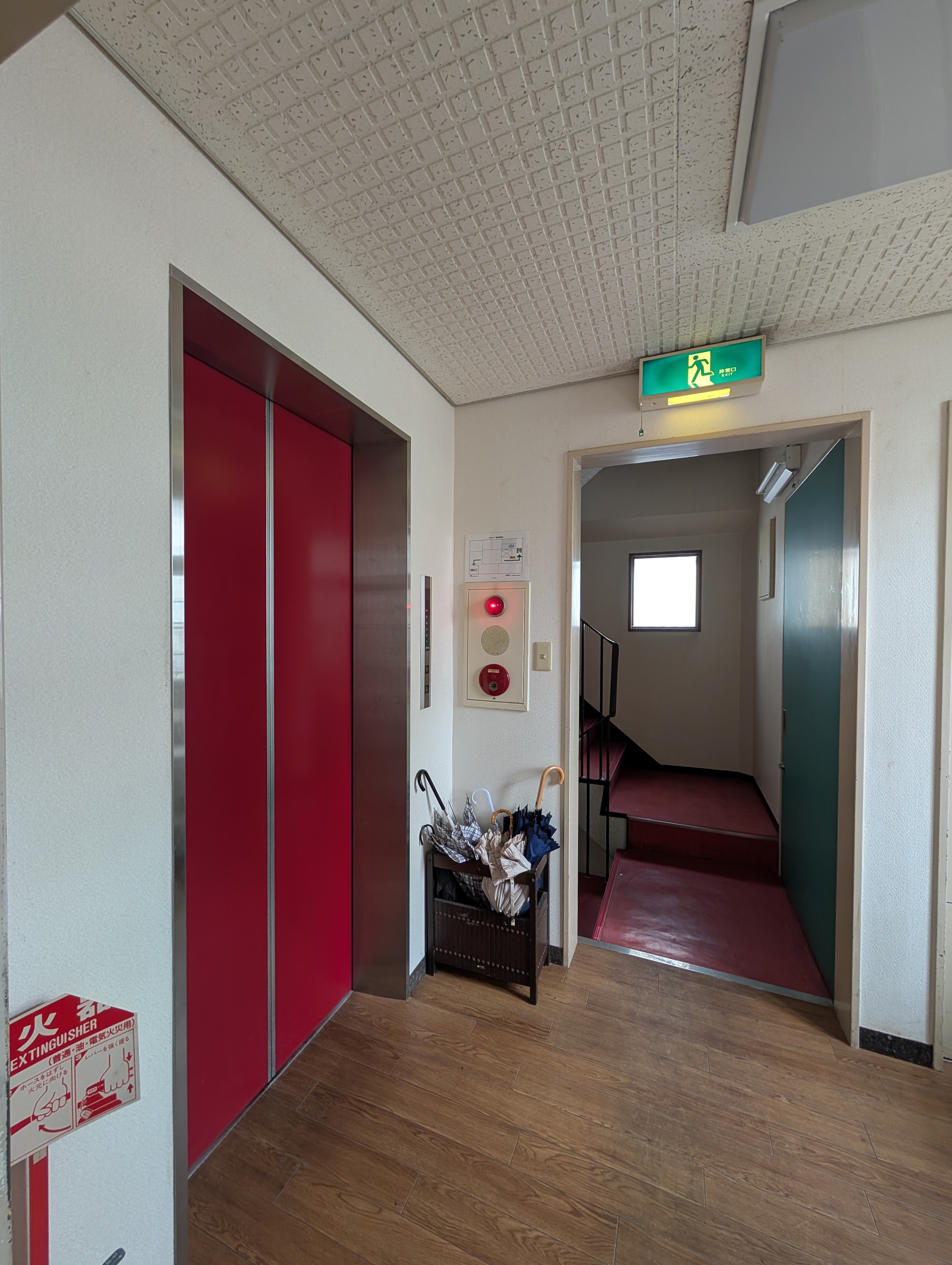 三ノ宮（26.37坪）の店舗物件画像 外観・内観1