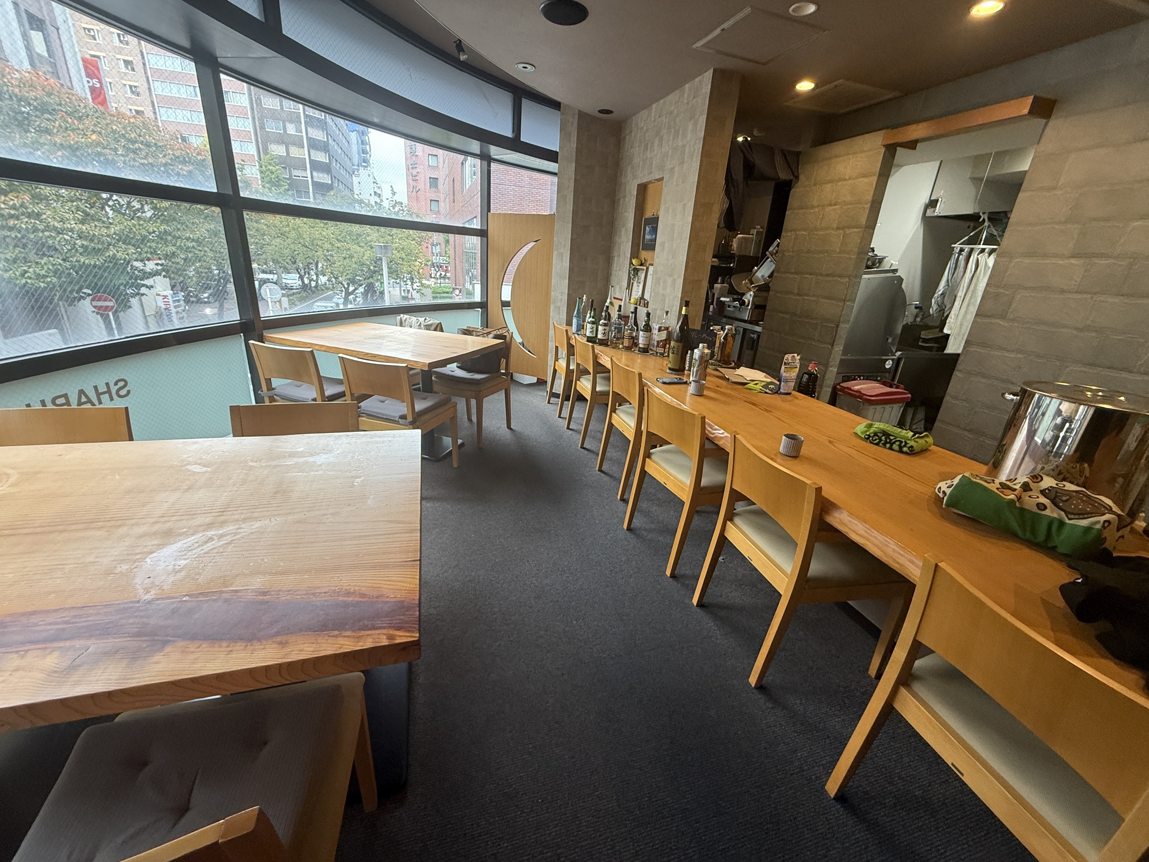 関内（25.89坪）の店舗物件画像 外観・内観1