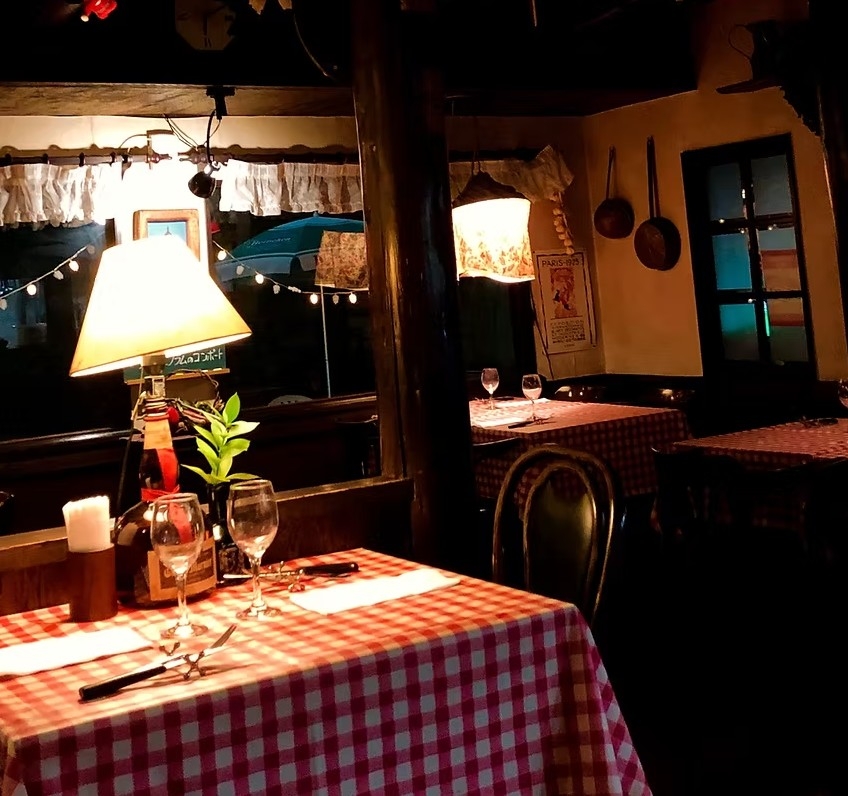 赤坂（22.74坪）の店舗物件画像 外観・内観1