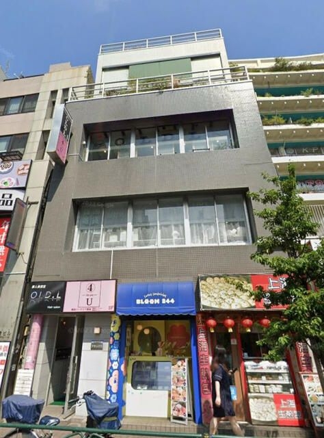 新大久保（10.22坪）の店舗物件画像 外観・内観1