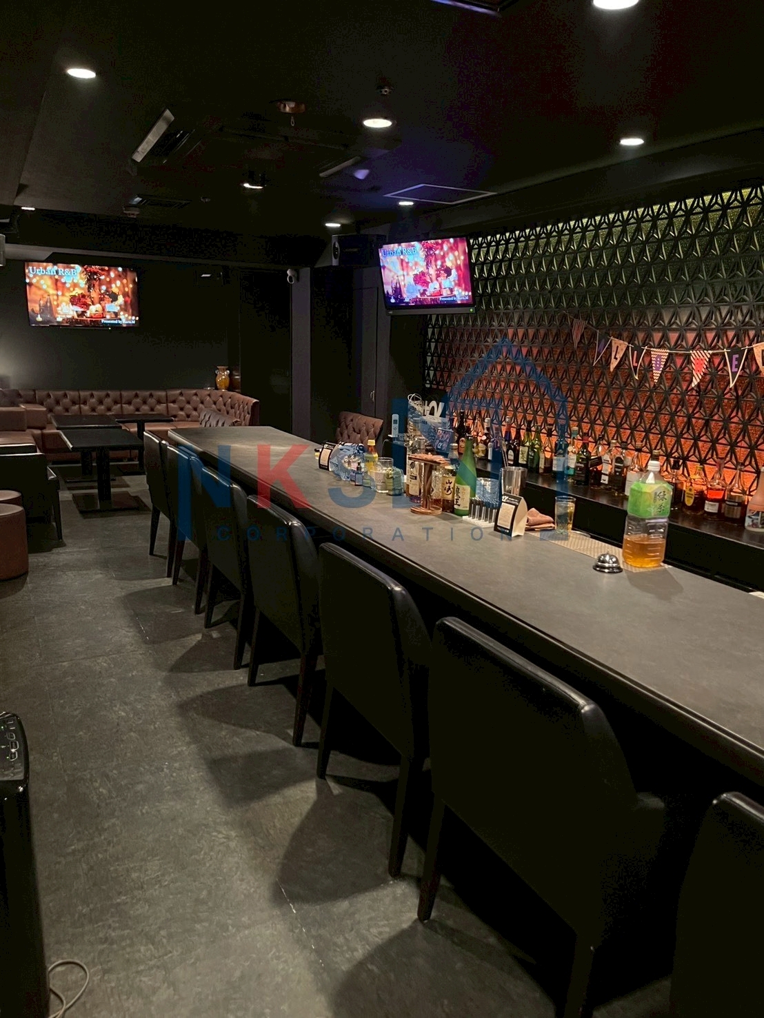 心斎橋（13.25坪）の店舗物件画像 外観・内観1