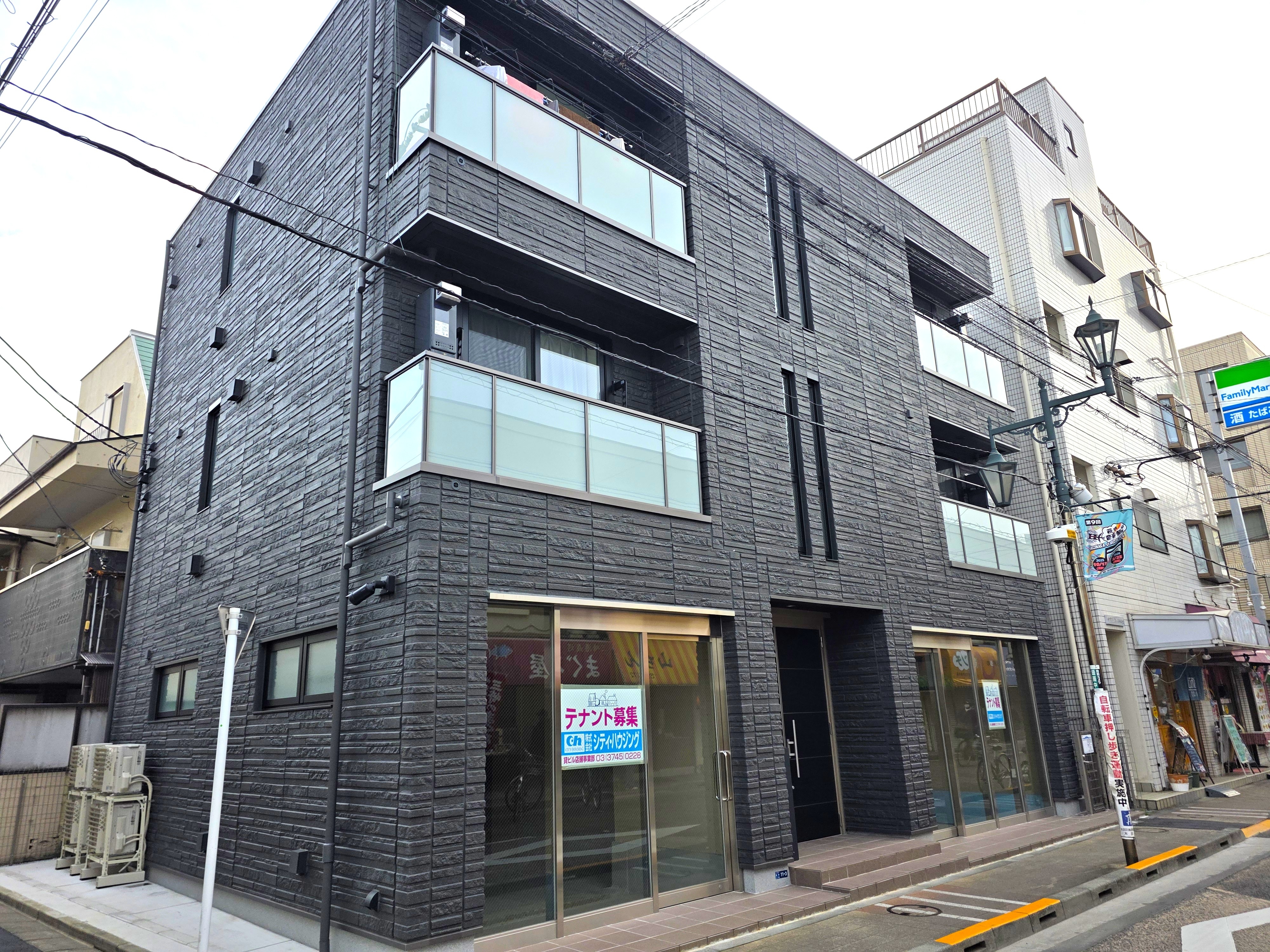 糀谷（11.85坪）の店舗物件画像 外観・内観1