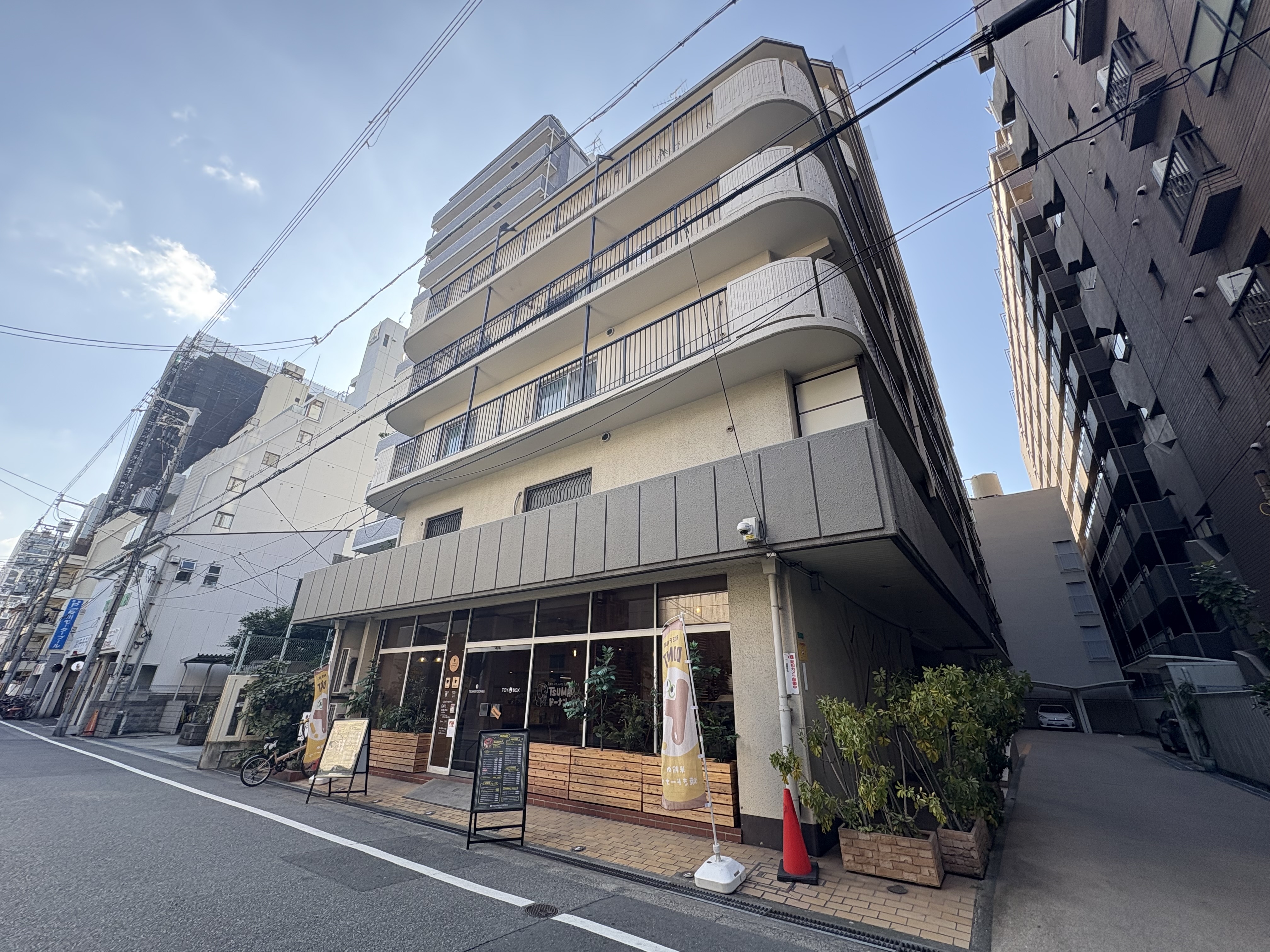 桜川（22.78坪）の店舗物件画像 外観・内観1