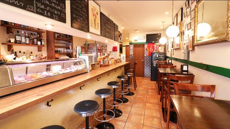 塚口（15.97坪）の店舗物件画像 外観・内観1