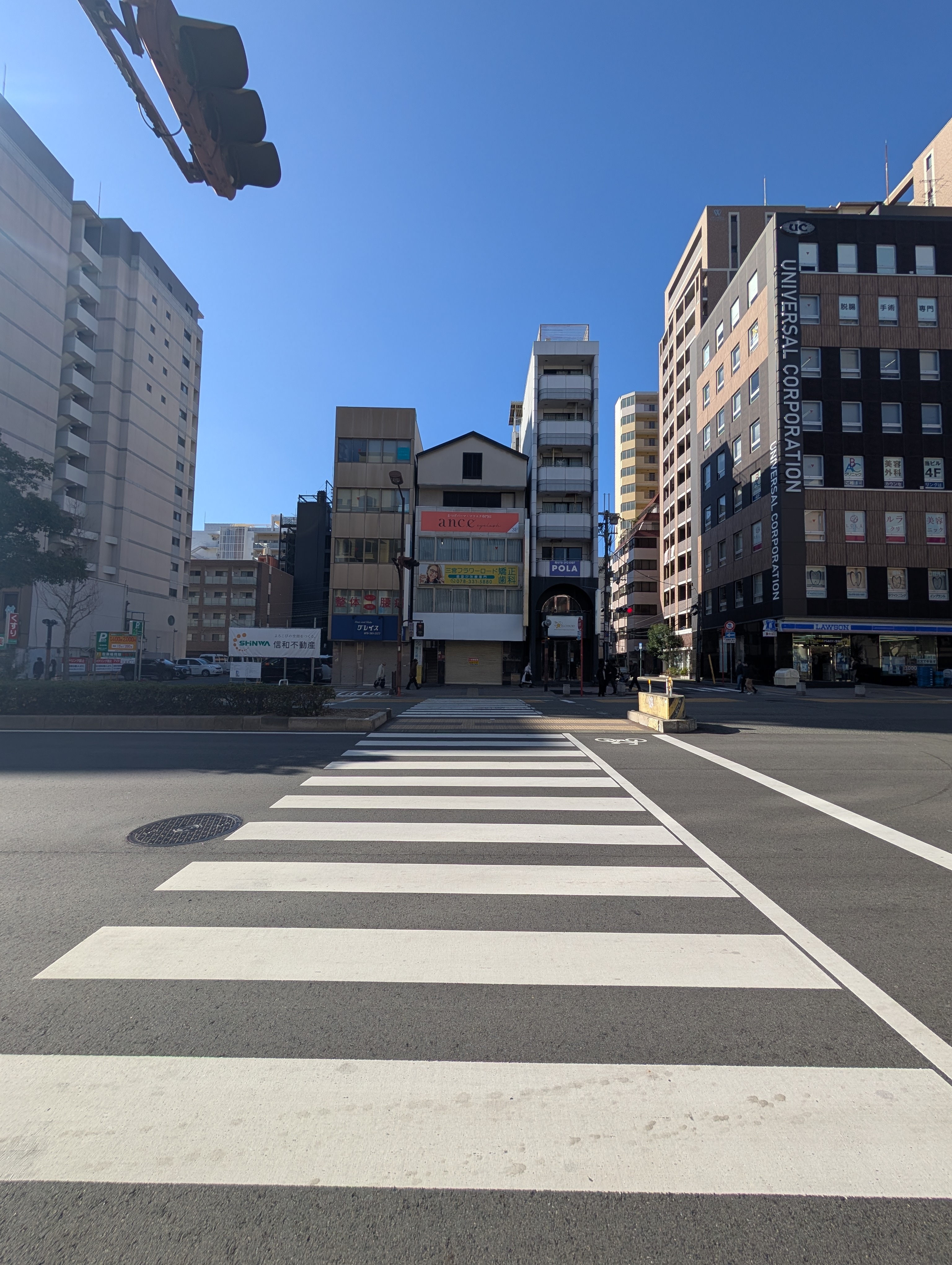 三ノ宮（25.43坪）の店舗物件画像 外観・内観1