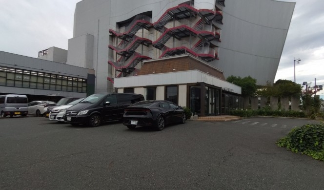 橋本（10.78坪）の店舗物件画像 外観・内観1