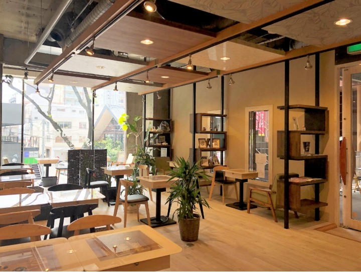 赤坂（28.52坪）の店舗物件画像 外観・内観1