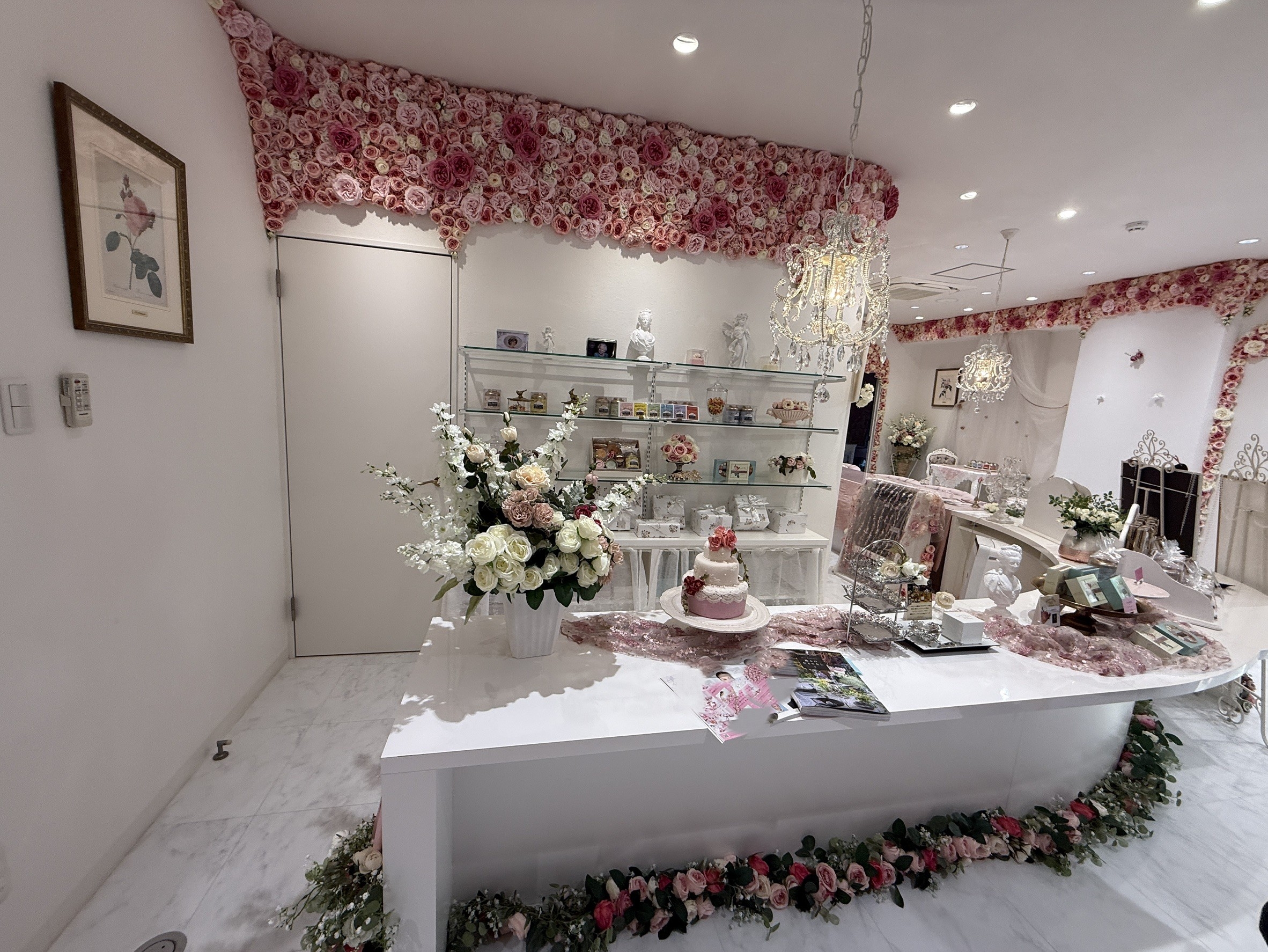 馬車道（37.1坪）の店舗物件画像 外観・内観1