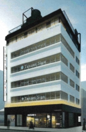 西武新宿（34.48坪）の店舗物件画像 外観・内観1