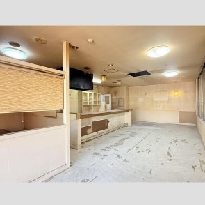 姫路（21.45坪）の店舗物件画像 外観・内観1