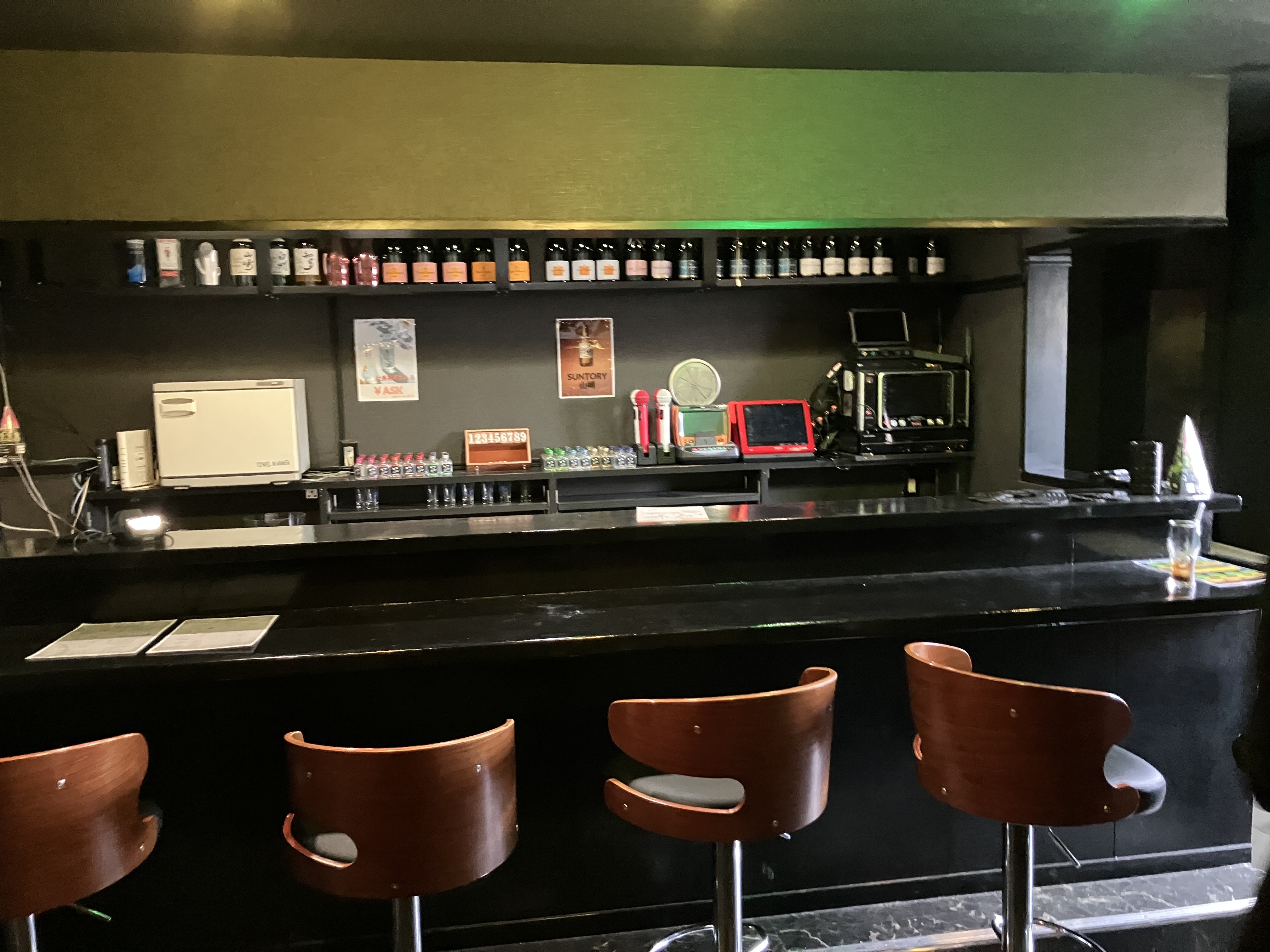 保谷（11.8坪）の店舗物件画像 外観・内観1