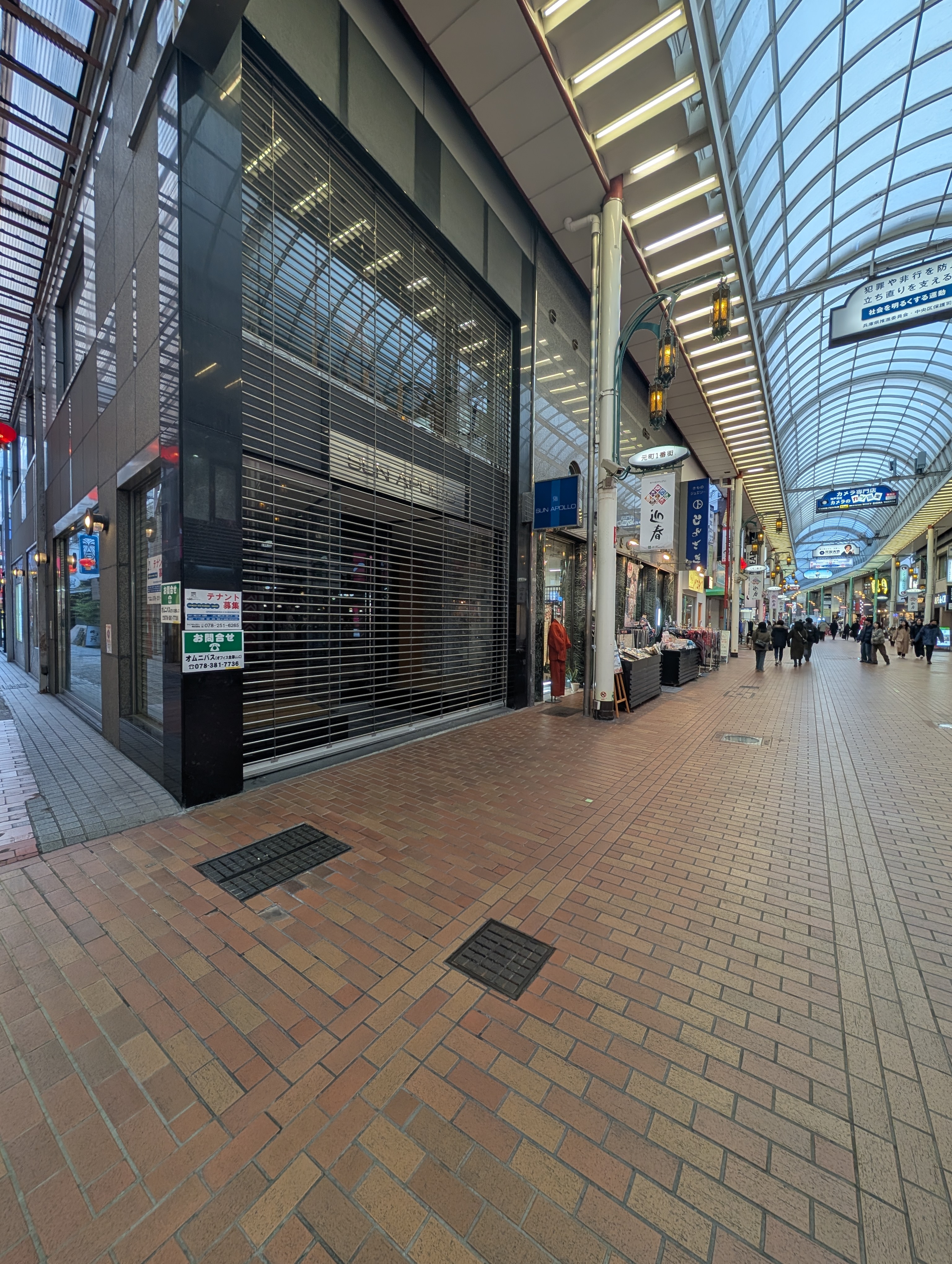 元町（50.3坪）の店舗物件画像 外観・内観1