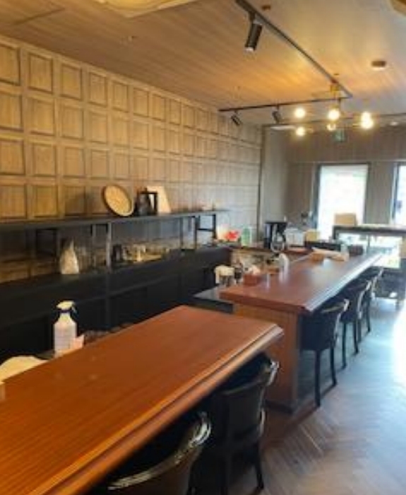 岩屋（9.19坪）の店舗物件画像 外観・内観1