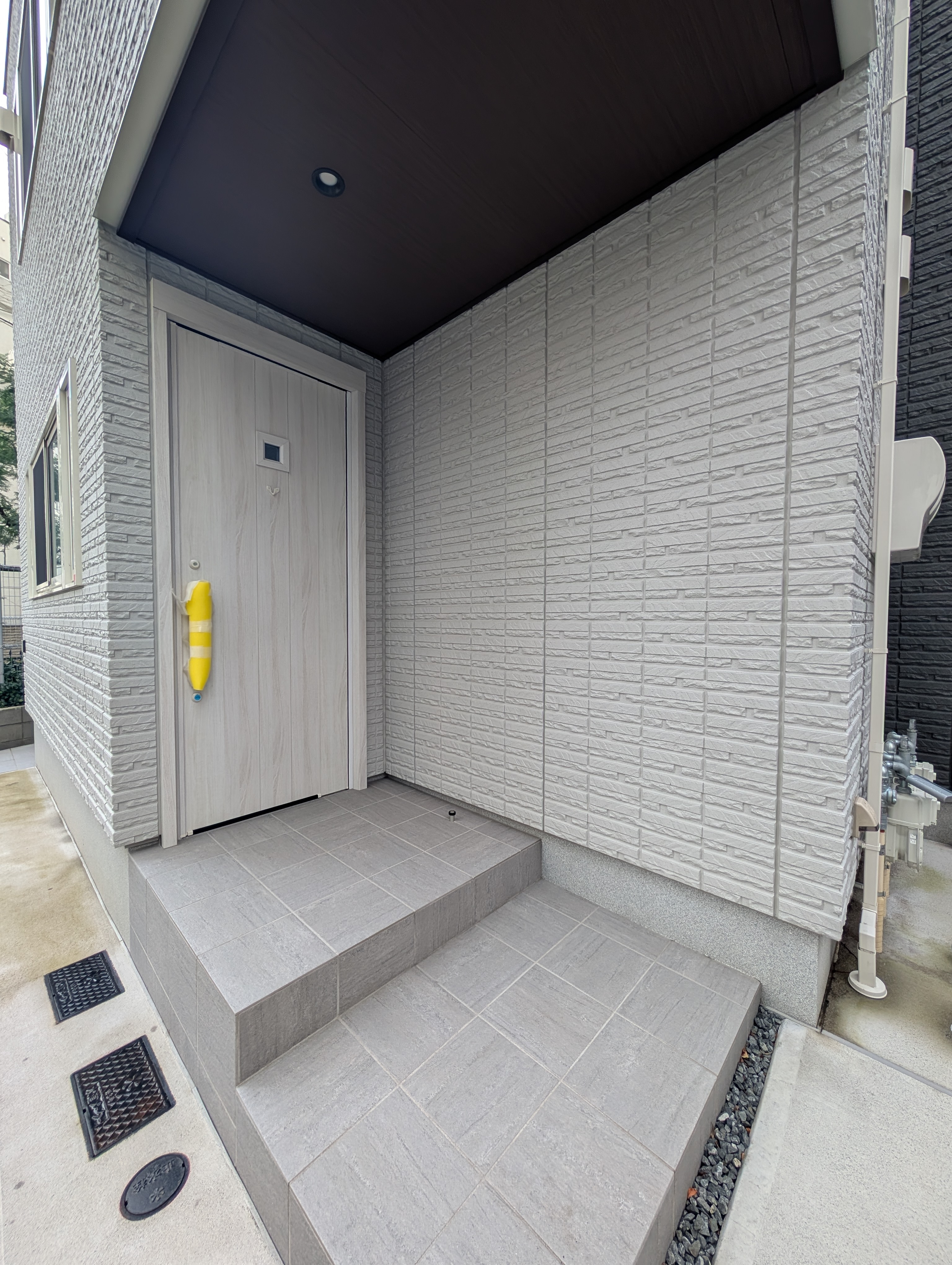 三ノ宮（14.44坪）の店舗物件画像 外観・内観1