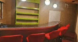 三ノ宮（5坪）の店舗物件画像 外観・内観1