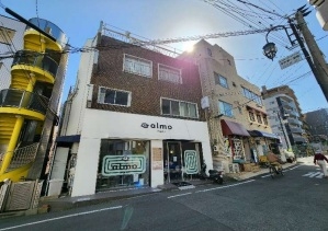 千里山（25.98坪）の店舗物件画像 外観・内観1