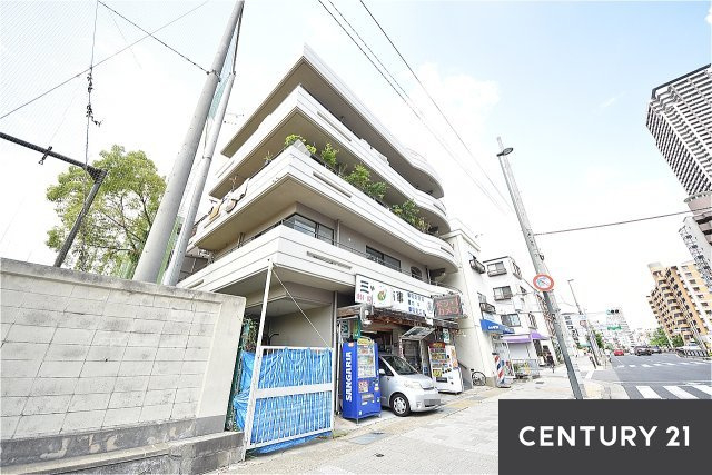 御影（18.8坪）の店舗物件画像 外観・内観1