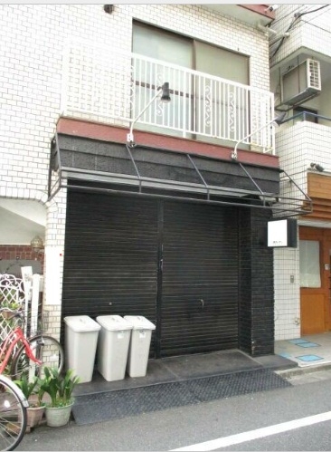 池袋（11.73坪）の店舗物件画像 外観・内観1