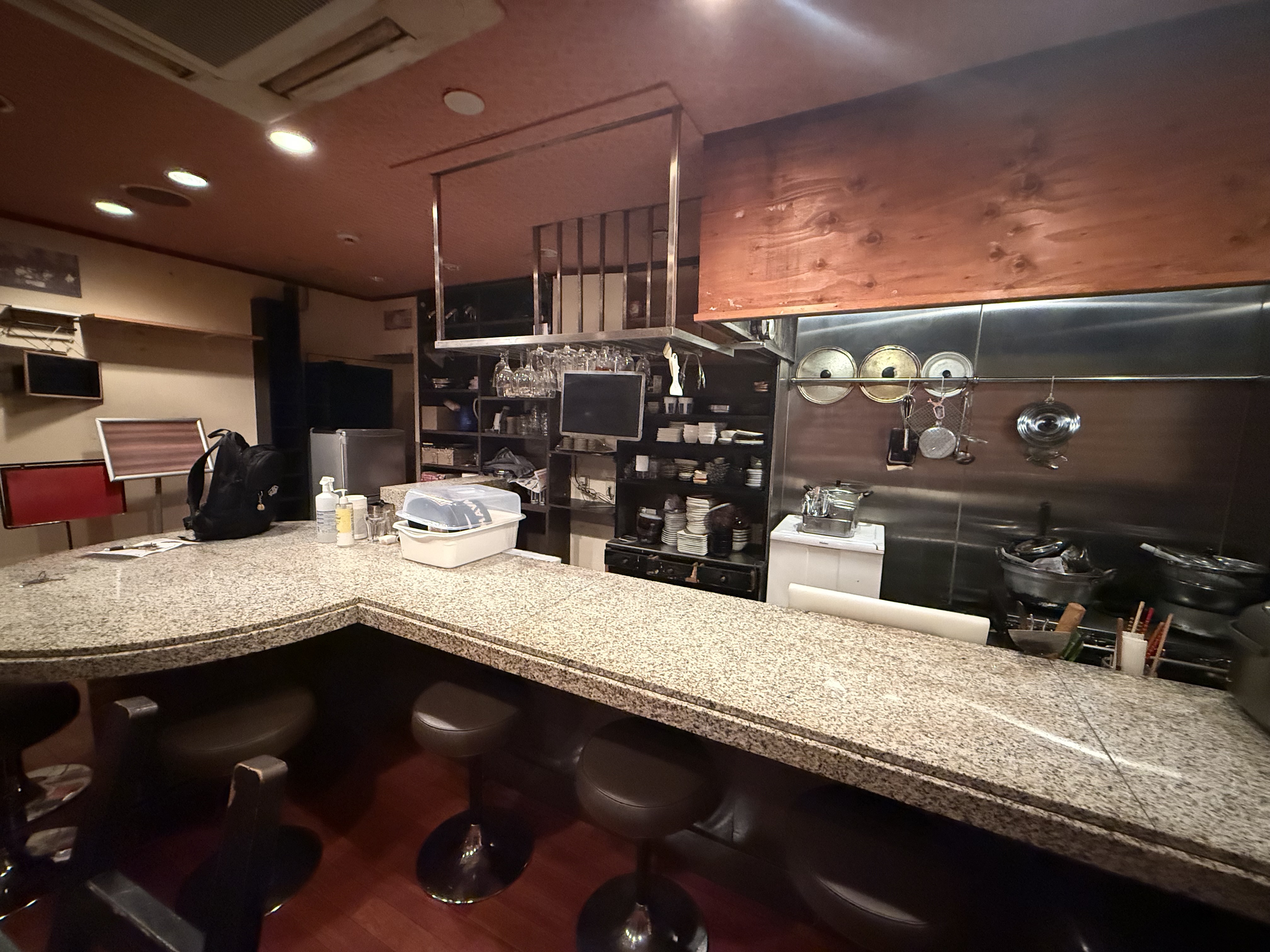 心斎橋（6.78坪）の店舗物件画像 外観・内観1