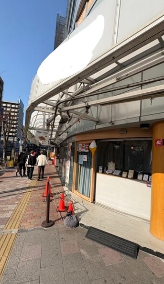 明石（8.46坪）の店舗物件画像 外観・内観1