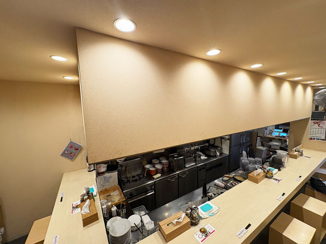 西八王子（8.49坪）の店舗物件画像 外観・内観1