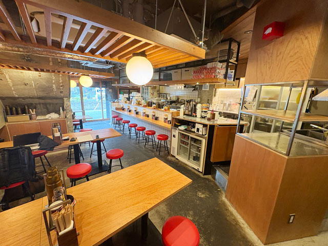 桜上水（15坪）の店舗物件画像 外観・内観1