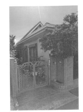 大石（15.12坪）の店舗物件画像 外観・内観1