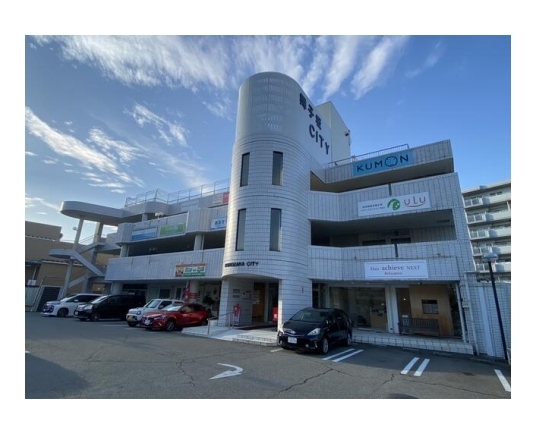 舞子公園（7.88坪）の店舗物件画像 外観・内観1