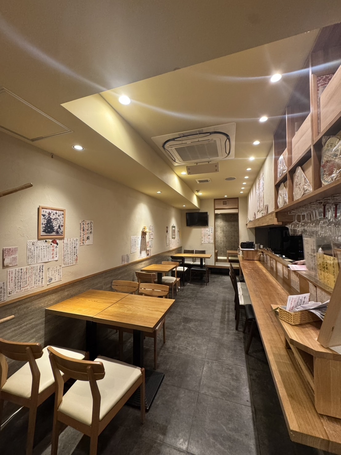 長堀橋（13坪）の店舗物件画像 外観・内観1