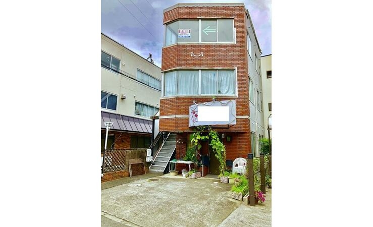 土呂（8.81坪）の店舗物件画像 外観・内観1