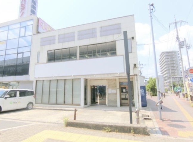 八戸ノ里（64.13坪）の店舗物件画像 外観・内観1