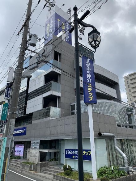 西宮北口（51.17坪）の店舗物件画像 外観・内観1