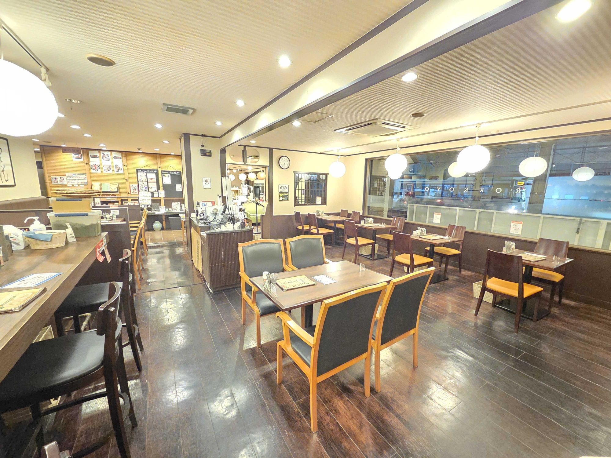 鳴海（130.98坪）の店舗物件画像 外観・内観1