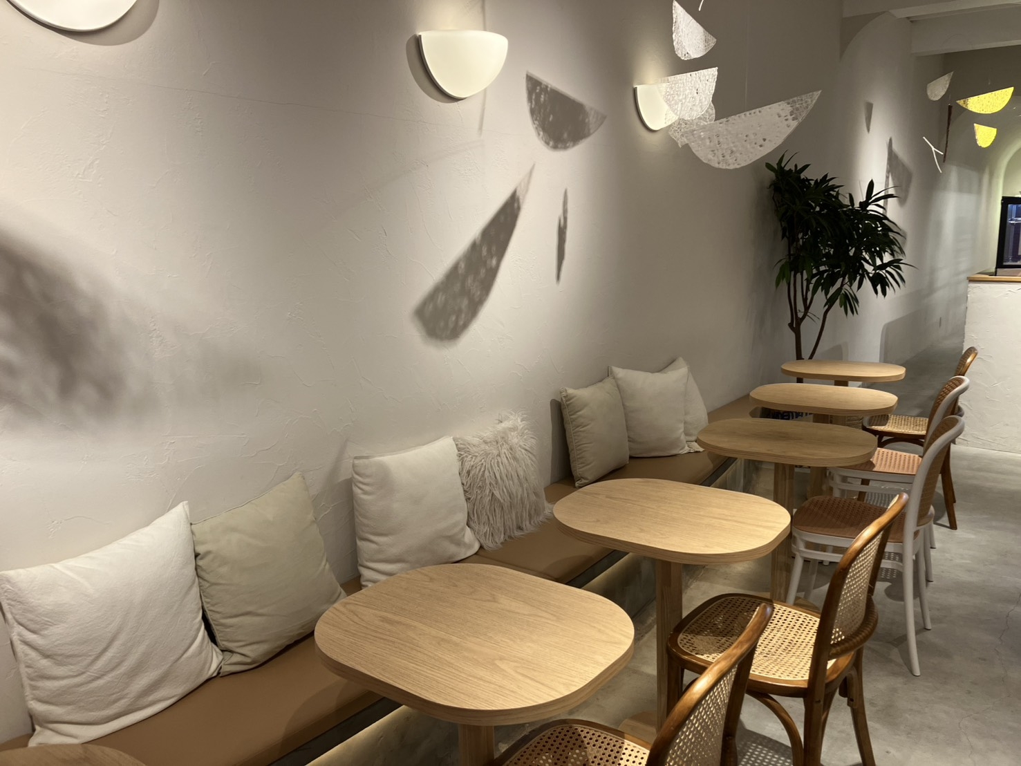 尾張瀬戸（56.15坪）の店舗物件画像 外観・内観1