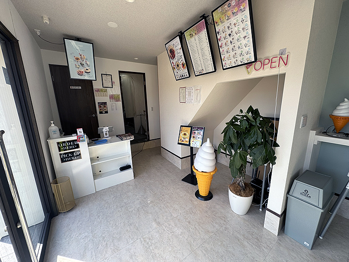 富木（35.68坪）の店舗物件画像 外観・内観1