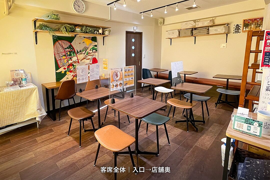 板橋区役所前（14.33坪）の店舗物件画像 外観・内観1