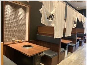 栂・美木多（20.84坪）の店舗物件画像 外観・内観1