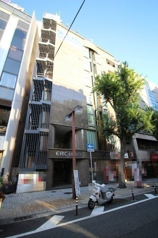 神戸三宮（10.28坪）の店舗物件画像 外観・内観1