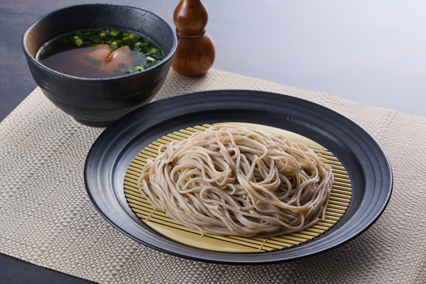 【本格的な生麺】超粗挽き生蕎麦
