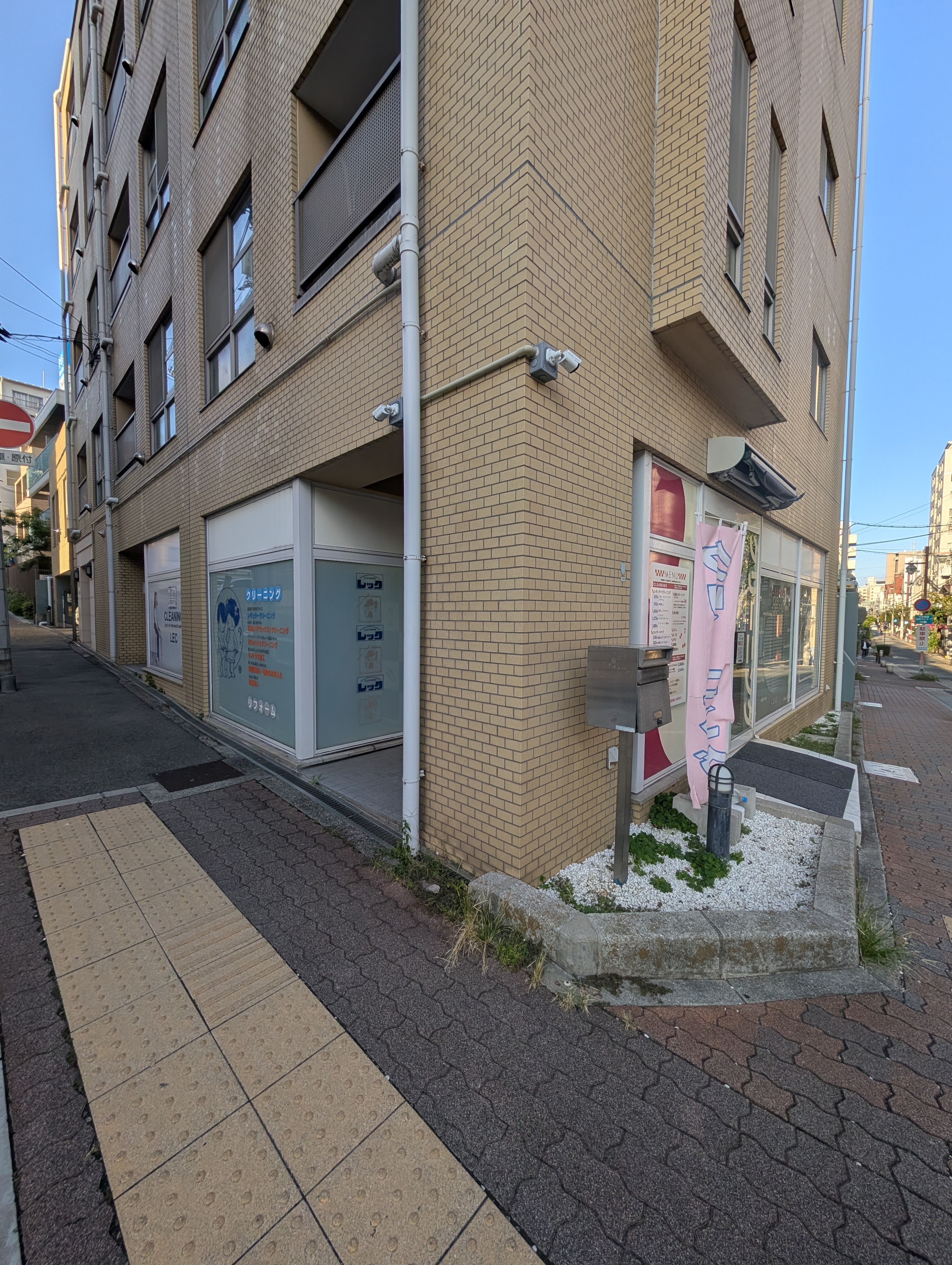 三ノ宮（35.6坪）の店舗物件画像 外観・内観1