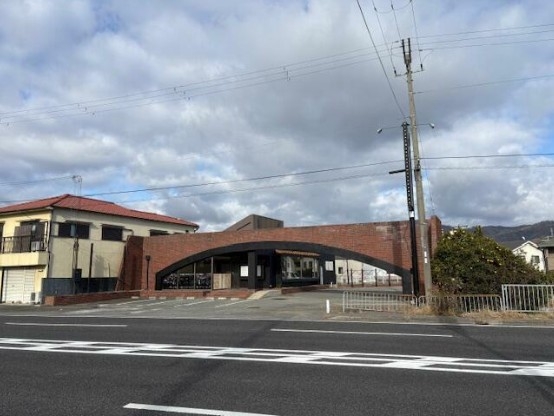 野里（38.1坪）の店舗物件画像 外観・内観1