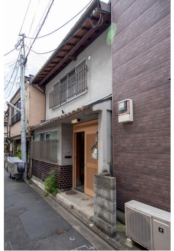 清水五条（24.77坪）の店舗物件画像 外観・内観1