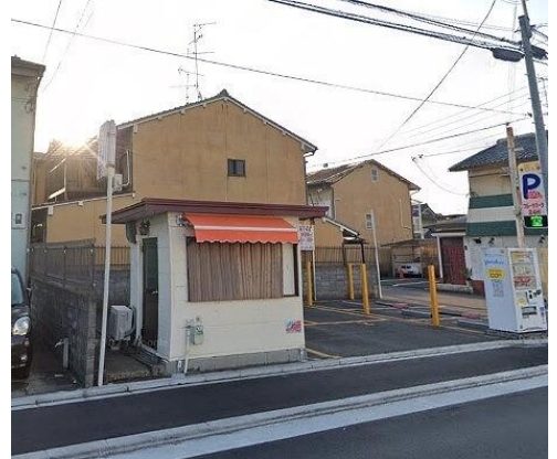 西大路（1.29坪）の店舗物件画像 外観・内観1