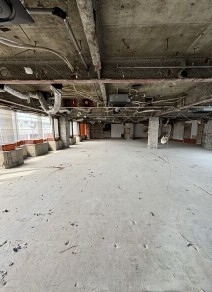 鴻池新田（83.24坪）の店舗物件画像 外観・内観1