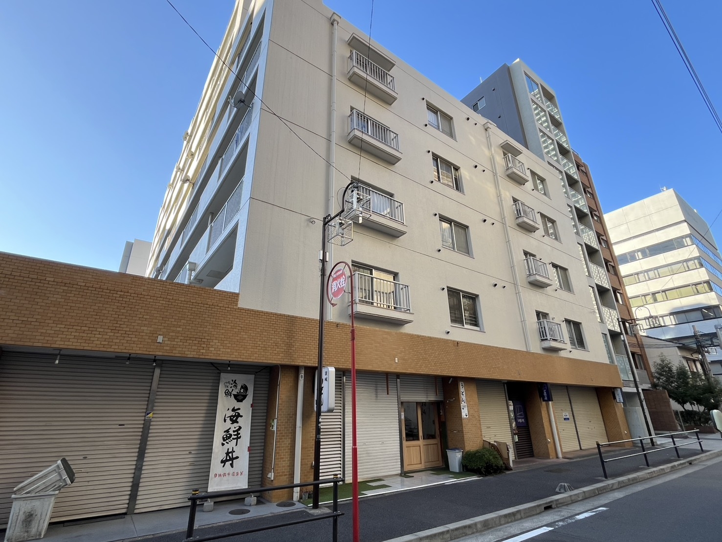 伏見（22.57坪）の店舗物件画像 外観・内観1